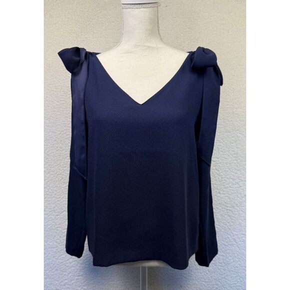 Club Monaco Navy Blouse V-Neck Bow Tie Shoulder Cold Shoulder Size Small - Picture 1 of 9